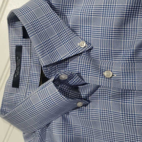 The Shirt Shop Houndstooth Button Down Collared Shirt in Blue XL - Picture 10 of 10